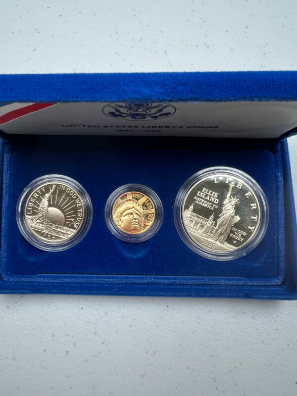 U.S. Liberty Coin Set - Image 2